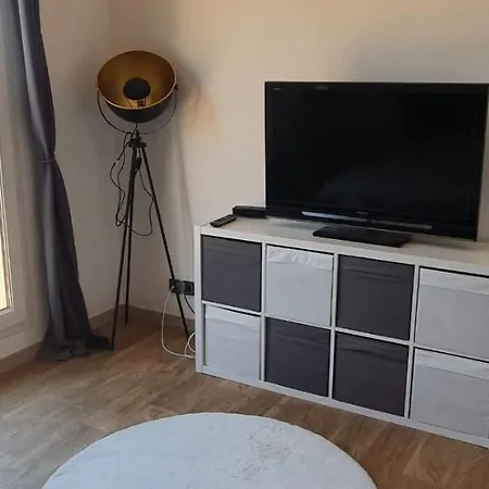 Mazet Provencal Avec Vue Golf * סן-מקסים